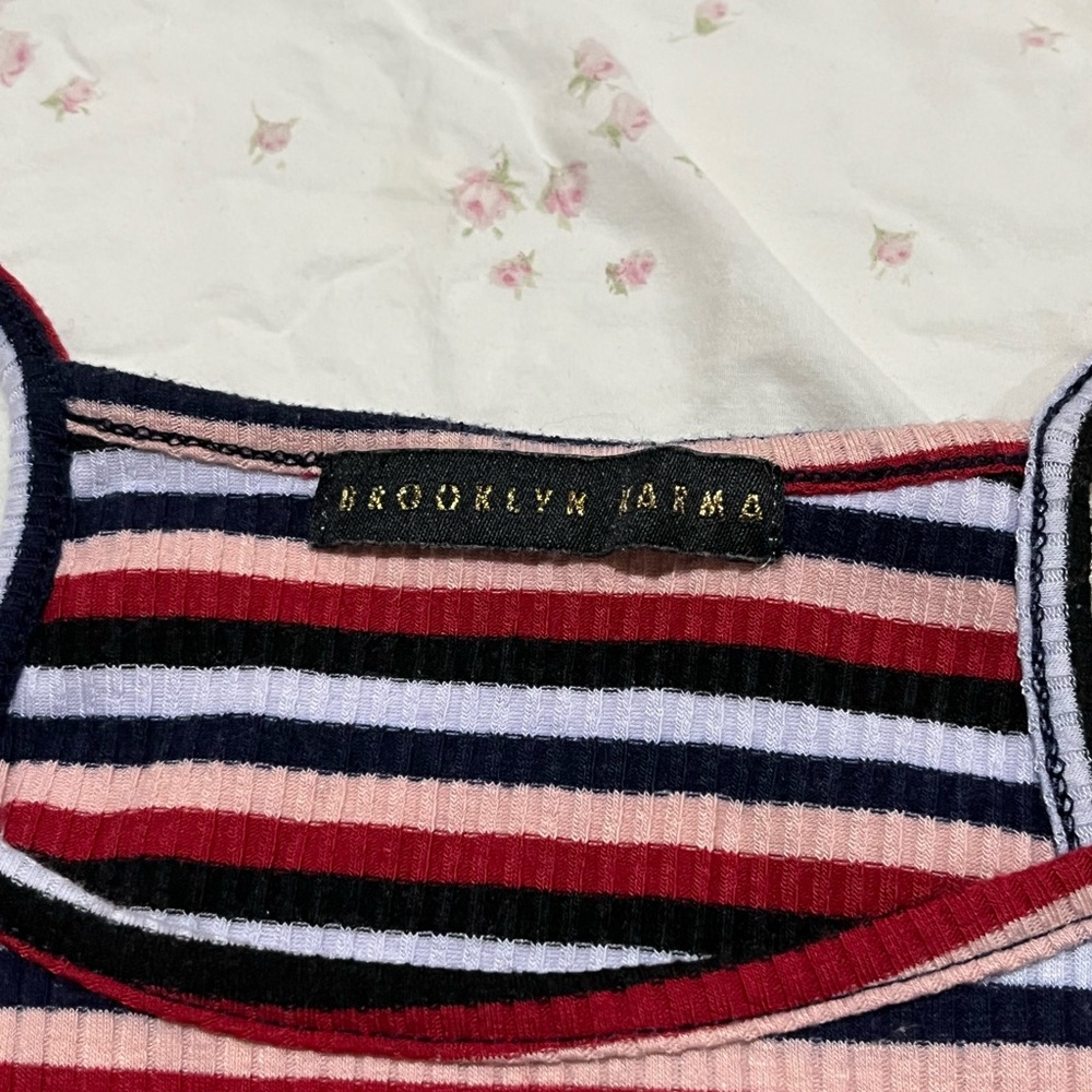 Tank top - Picture 3 of 3